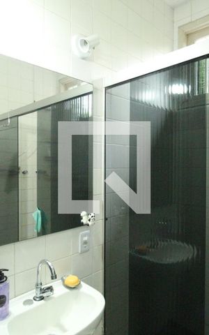 Casa de condomínio à venda com 684m², 3 quartos e 3 vagasBanheiro 1
