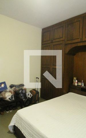 Casa de condomínio à venda com 684m², 3 quartos e 3 vagasQuarto 3
