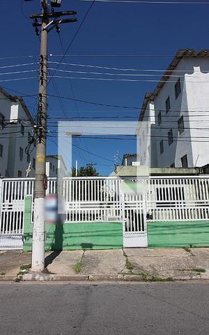 Apartamento para alugar com 59m², 2 quartos e 1 vagaFachada