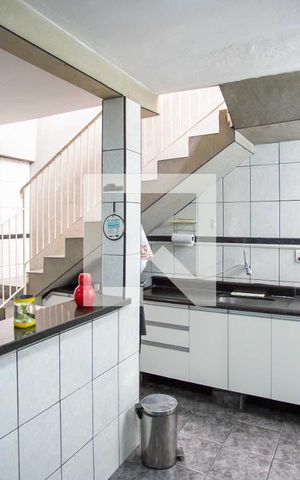 Casa à venda com 300m², 5 quartos e 1 vagaCozinha
