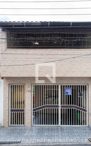 Casa à venda com 300m², 5 quartos e 1 vagaFachada