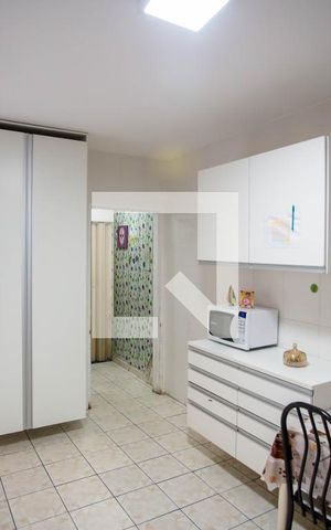 Casa à venda com 300m², 5 quartos e 1 vagaCozinha Casa 2
