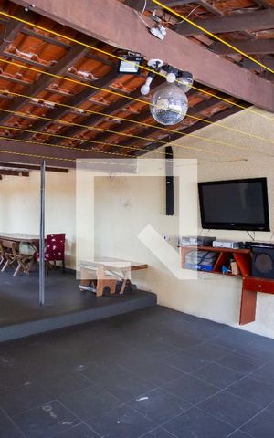 Casa à venda com 300m², 5 quartos e 1 vagaÁrea comum Salão