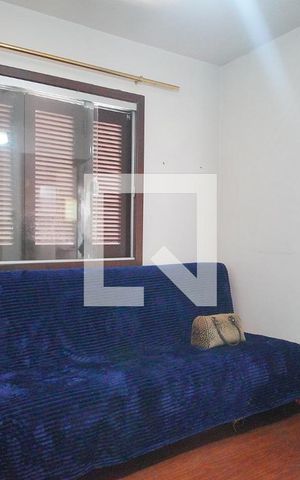 Casa à venda com 160m², 4 quartos e 2 vagas Casa à venda com 160m², 4 quartos e 2 vagasQuarto 2