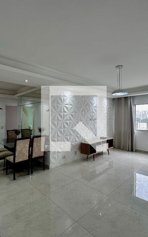 Apartamento à venda com 96m², 2 quartos e 1 vaga Apartamento à venda com 96m², 2 quartos e 1 vagaSala