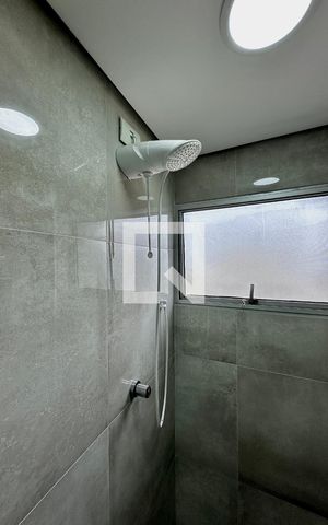 Apartamento à venda com 96m², 2 quartos e 1 vaga Apartamento à venda com 96m², 2 quartos e 1 vagaBanheiro