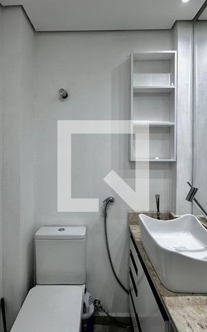 Apartamento à venda com 96m², 2 quartos e 1 vaga Apartamento à venda com 96m², 2 quartos e 1 vagaBanheiro