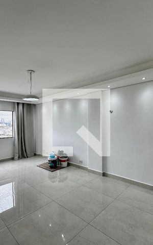 Apartamento à venda com 96m², 2 quartos e 1 vaga Apartamento à venda com 96m², 2 quartos e 1 vagaSala