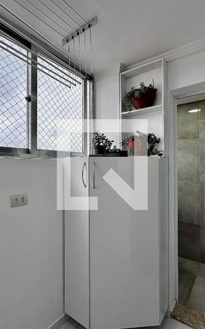 Apartamento à venda com 96m², 2 quartos e 1 vaga Apartamento à venda com 96m², 2 quartos e 1 vagaÁrea de Serviço