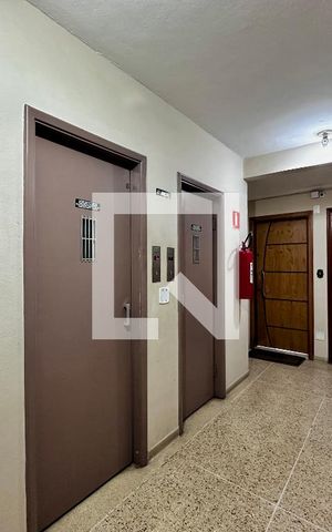 Apartamento à venda com 96m², 2 quartos e 1 vaga Apartamento à venda com 96m², 2 quartos e 1 vagaHall Apartamento