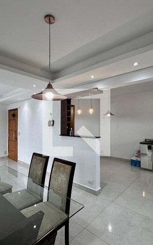 Apartamento à venda com 96m², 2 quartos e 1 vaga Apartamento à venda com 96m², 2 quartos e 1 vagaSala