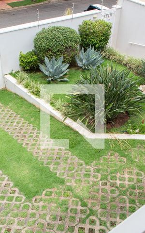 Casa de condomínio à venda com 394m², 4 quartos e 5 vagas Casa de condomínio à venda com 394m², 4 quartos e 5 vagasVISTA DA SUITE 3