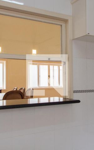 Casa de condomínio à venda com 394m², 4 quartos e 5 vagas Casa de condomínio à venda com 394m², 4 quartos e 5 vagasCOZINHA 1 PISO