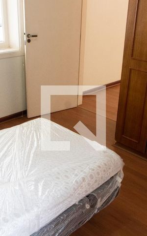 Casa de condomínio à venda com 394m², 4 quartos e 5 vagas Casa de condomínio à venda com 394m², 4 quartos e 5 vagasSUITE TÉRREO