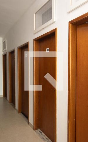 Casa de condomínio à venda com 128m², 3 quartos e 2 vagas Casa de condomínio à venda com 128m², 3 quartos e 2 vagasDesposito