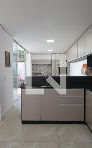 Casa à venda com 150m², 3 quartos e 1 vagaCozinha - Armários