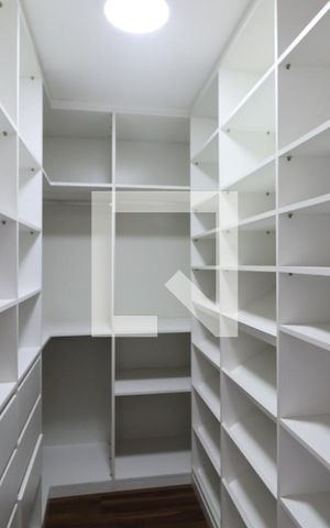 Casa à venda com 150m², 3 quartos e 1 vagaCloset da suíte
