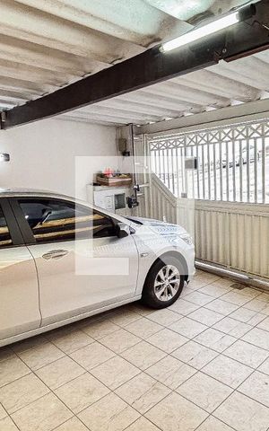 Casa à venda com 127m², 3 quartos e 3 vagas Casa à venda com 127m², 3 quartos e 3 vagasGaragem