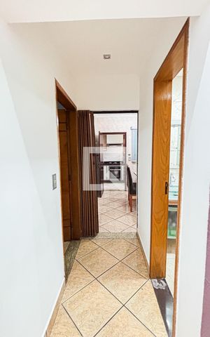Casa à venda com 127m², 3 quartos e 3 vagas Casa à venda com 127m², 3 quartos e 3 vagasCorredor