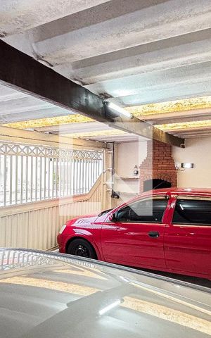 Casa à venda com 127m², 3 quartos e 3 vagas Casa à venda com 127m², 3 quartos e 3 vagasGaragem