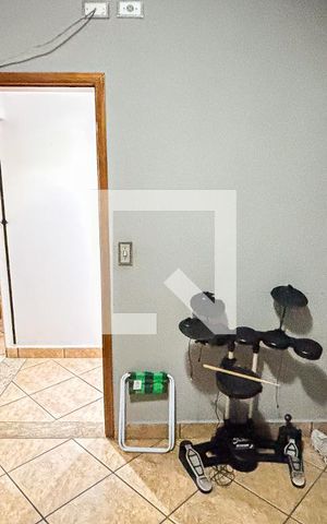 Casa à venda com 127m², 3 quartos e 3 vagas Casa à venda com 127m², 3 quartos e 3 vagasQuarto 2
