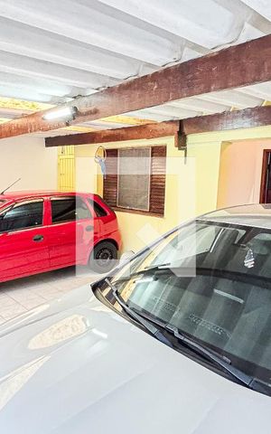 Casa à venda com 127m², 3 quartos e 3 vagas Casa à venda com 127m², 3 quartos e 3 vagasGaragem