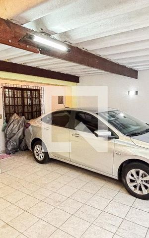 Casa à venda com 127m², 3 quartos e 3 vagas Casa à venda com 127m², 3 quartos e 3 vagasGaragem