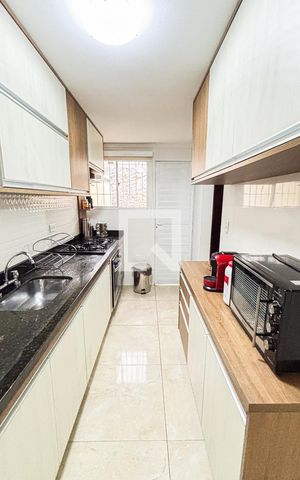 Casa à venda com 127m², 3 quartos e 3 vagas Casa à venda com 127m², 3 quartos e 3 vagasCozinha