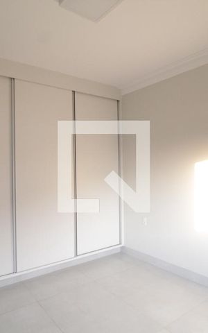 Casa de condomínio para alugar com 232m², 4 quartos e 2 vagasQuarto 3 - Suíte