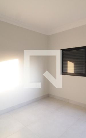 Casa de condomínio para alugar com 232m², 4 quartos e 2 vagasQuarto 3 - Suíte