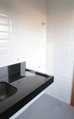 Casa de condomínio para alugar com 232m², 4 quartos e 2 vagasÁrea de Serviço