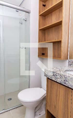 Studio para alugar com 24m², 1 quarto e sem vaga Studio para alugar com 24m², 1 quarto e sem vagaBanheiro