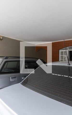 Casa à venda com 125m², 4 quartos e 2 vagas Casa à venda com 125m², 4 quartos e 2 vagasGaragem