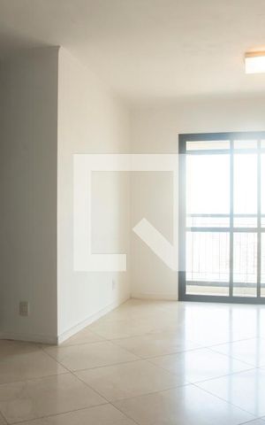 Apartamento à venda com 90m², 3 quartos e 2 vagasSala