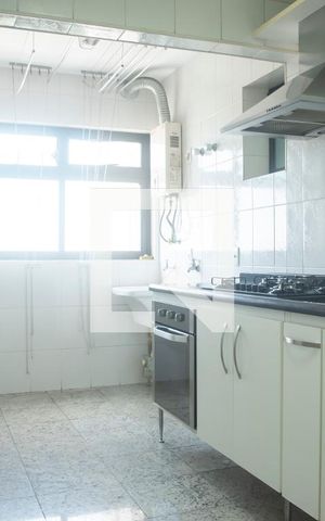 Apartamento à venda com 90m², 3 quartos e 2 vagasCozinha