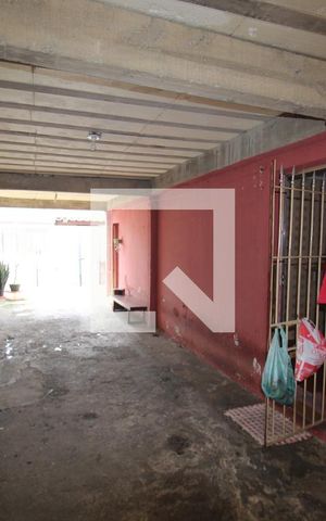 Casa à venda com 183m², 2 quartos e 3 vagasGaragem