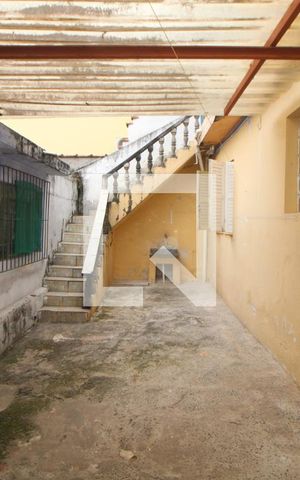 Casa para alugar com 50m², 1 quarto e sem vagaÁrea de Serviço