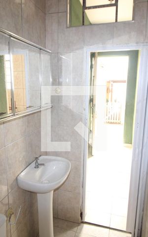 Casa para alugar com 50m², 1 quarto e sem vagaBanheiro
