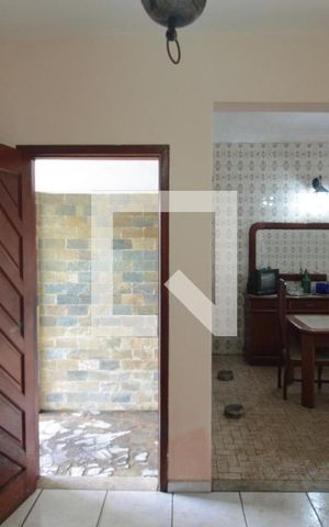 Casa à venda com 360m², 3 quartos e 1 vagaCopa