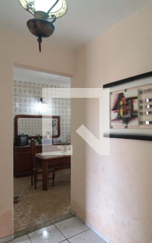Casa à venda com 360m², 3 quartos e 1 vagaCopa