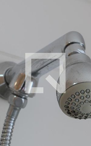 Apartamento à venda com 183m², 3 quartos e 4 vagas Apartamento à venda com 183m², 3 quartos e 4 vagasBanheiro da Suíte 1