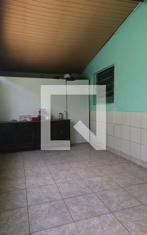 Casa à venda com 190m², 2 quartos e 1 vagacozinha