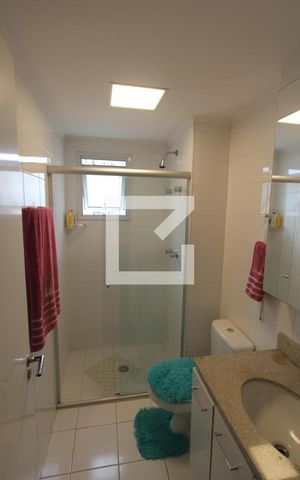 Apartamento à venda com 204m², 4 quartos e 4 vagasBanheiro 6