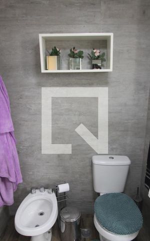 Apartamento à venda com 204m², 4 quartos e 4 vagasBanheiro 5