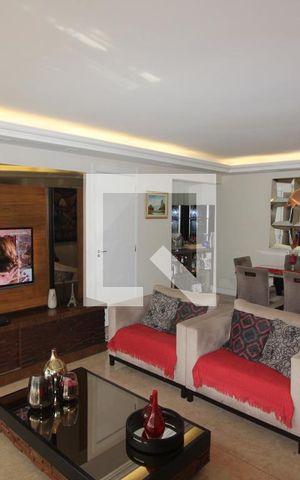 Apartamento à venda com 204m², 4 quartos e 4 vagasSala