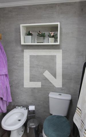 Apartamento à venda com 204m², 4 quartos e 4 vagasBanheiro 5