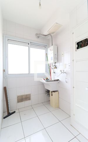 Apartamento à venda com 63m², 2 quartos e 1 vaga Apartamento à venda com 63m², 2 quartos e 1 vagaÁrea de serviço