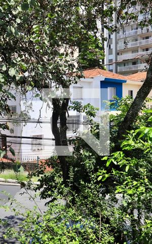 Casa à venda com 180m², 3 quartos e 3 vagas Casa à venda com 180m², 3 quartos e 3 vagasQuarto 1
