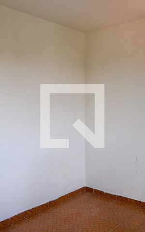 Casa à venda com 180m², 3 quartos e 3 vagas Casa à venda com 180m², 3 quartos e 3 vagasQuarto 3