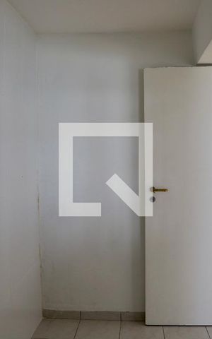 Casa à venda com 180m², 3 quartos e 3 vagas Casa à venda com 180m², 3 quartos e 3 vagasQuarto de Serviço